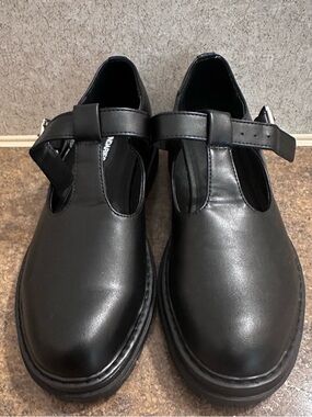 No Boundaries Black T-Strap Mary Jane Shoes